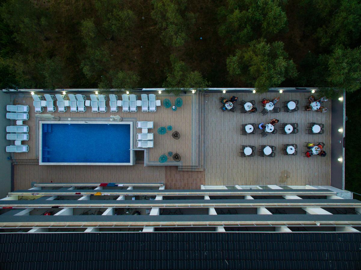 Scandinavian Hotel - Ulcinj Ulqin Extérieur photo