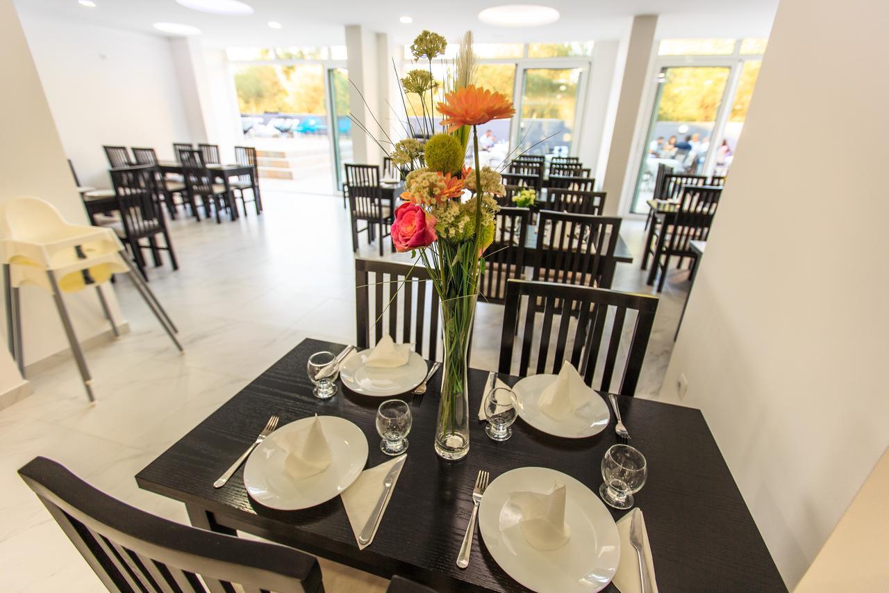 Scandinavian Hotel - Ulcinj Ulqin Extérieur photo